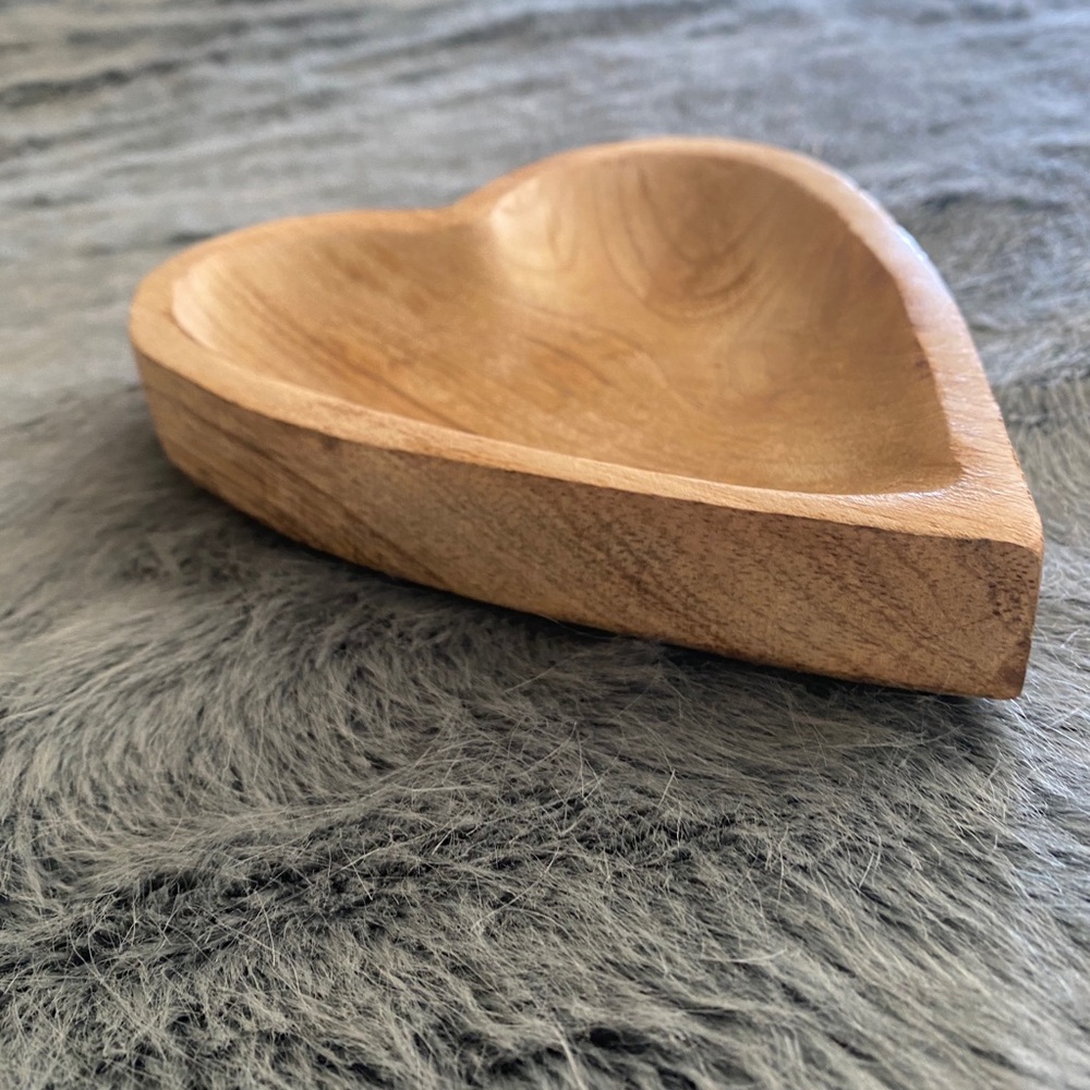 Wood Heart Tray - Picture 6 of 6